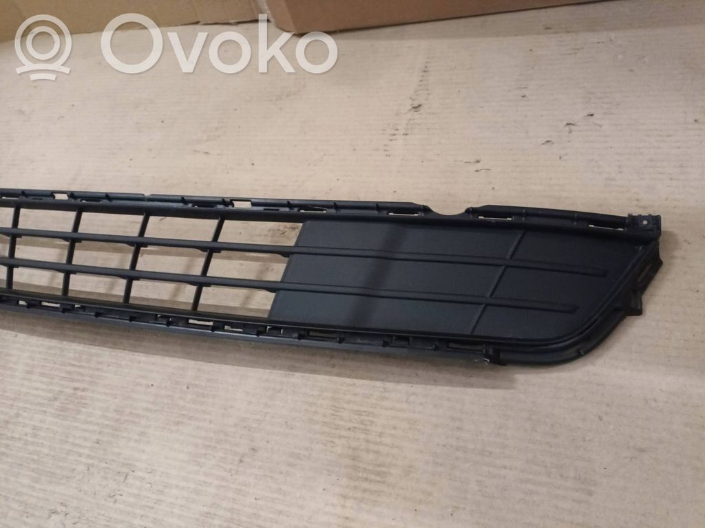 Ford S-MAX Front bumper lower grill 