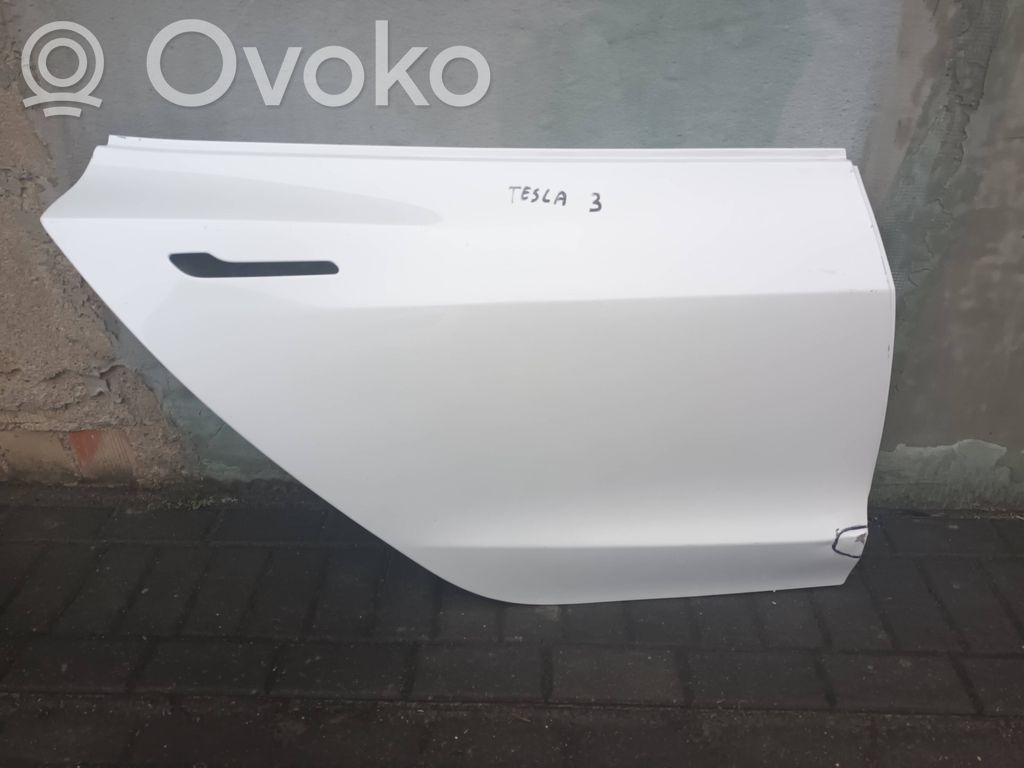 Rear door