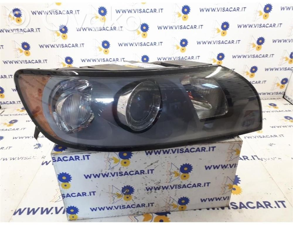 Volvo V50 Lampa przednia 