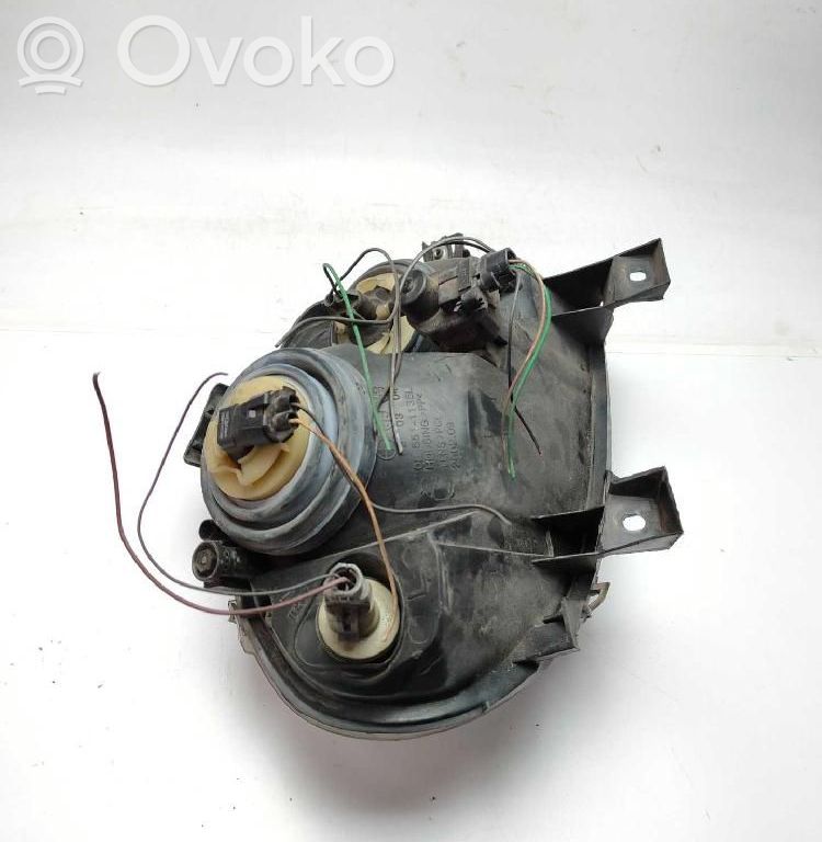 Renault Clio II Headlight/headlamp 