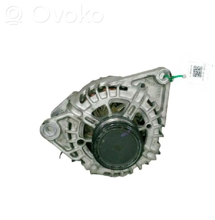 Alternador   373002A651