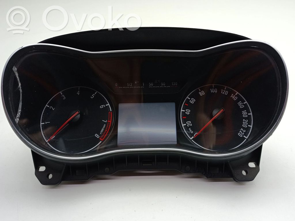 Opel Corsa E Spidometrs (instrumentu panelī) 