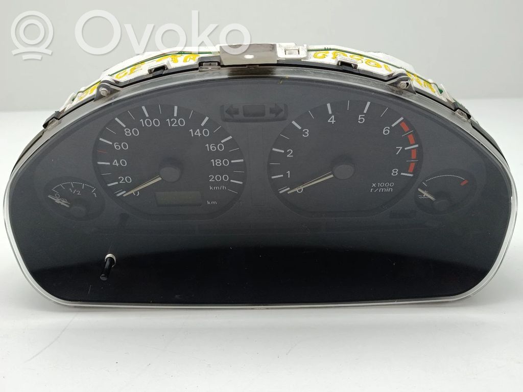 Speedometer (instrument cluster)   MR489034
