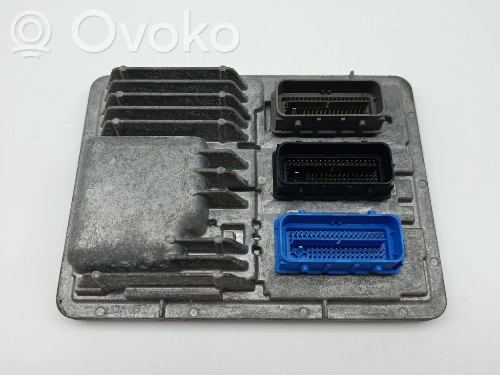 Opel Corsa E Engine control unit/module 