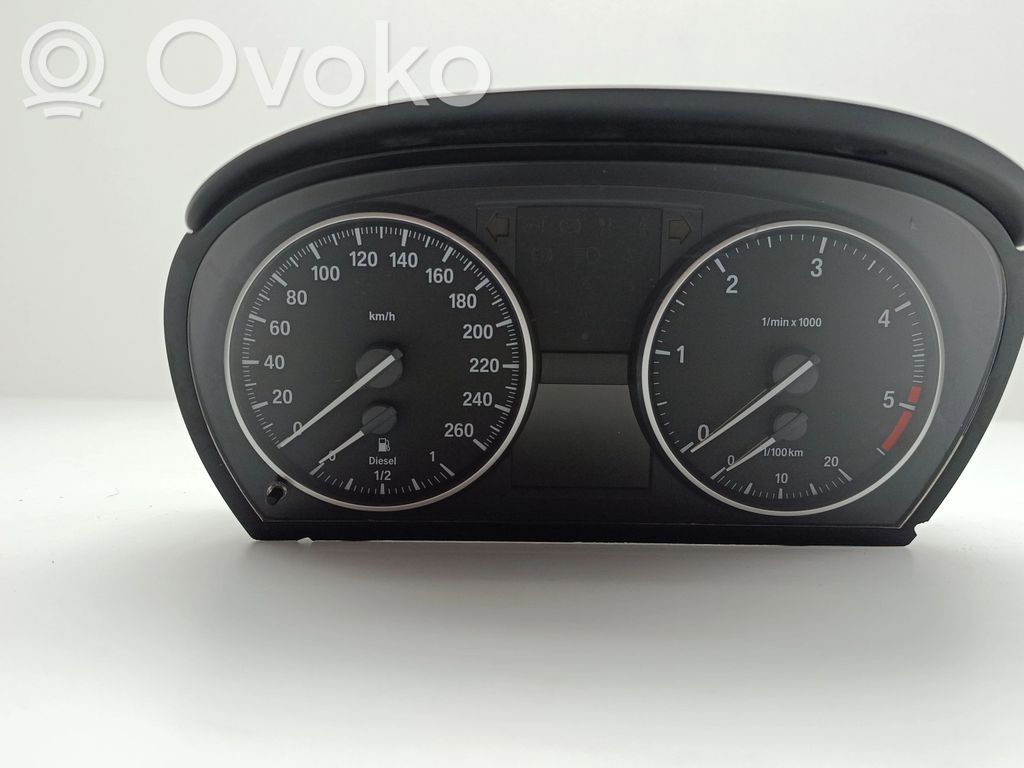 Speedometer (instrument cluster)   916684603