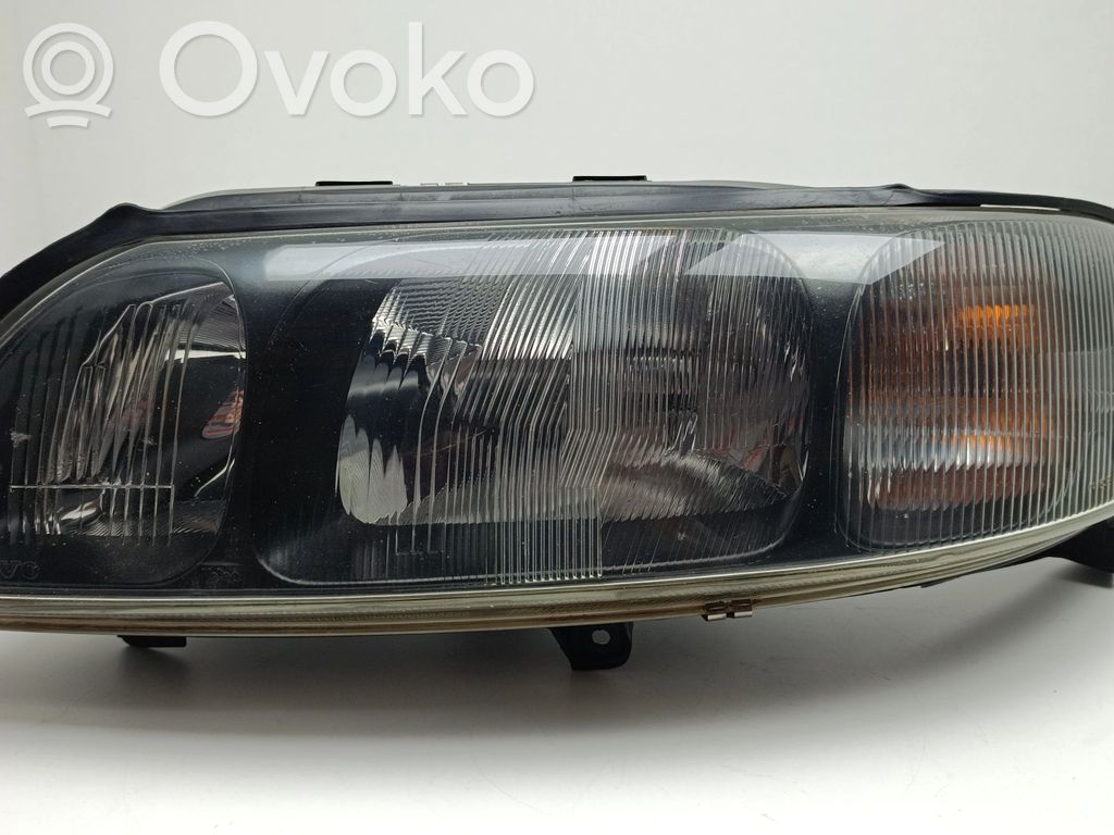 Headlight/headlamp   89005622