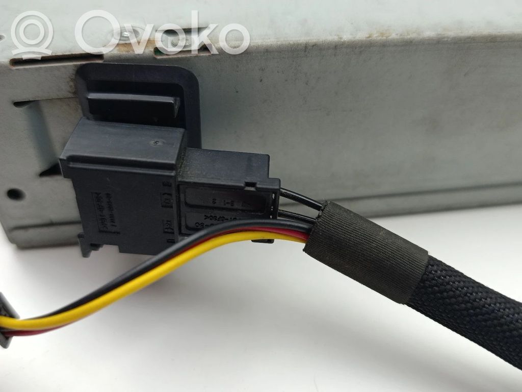 Mercedes-Benz E W211 CD/DVD changer 