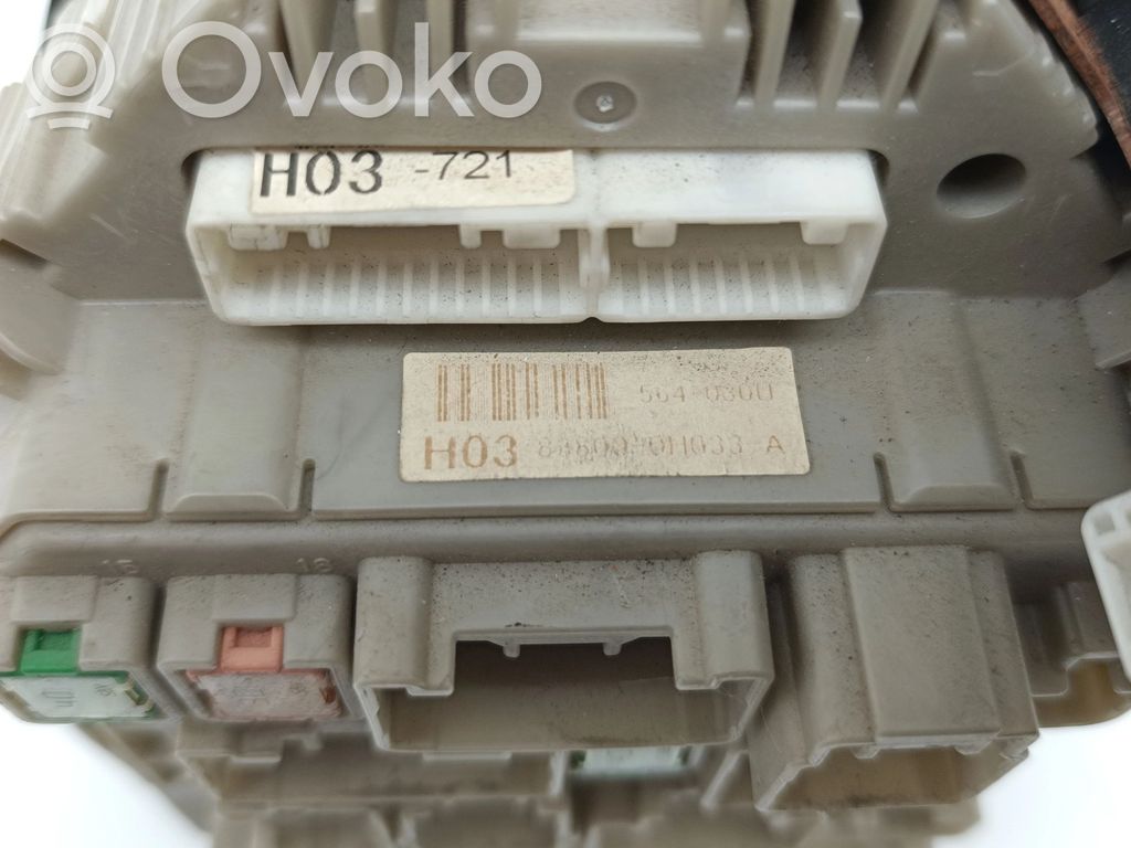 Nopeusmittari (mittaristo)   838000H033A