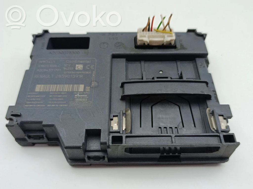 Renault Clio IV Ignition key card reader 