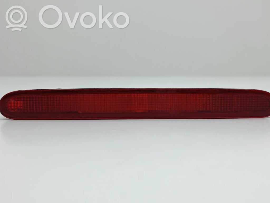 Third/center stoplight   9682830180,9688528980