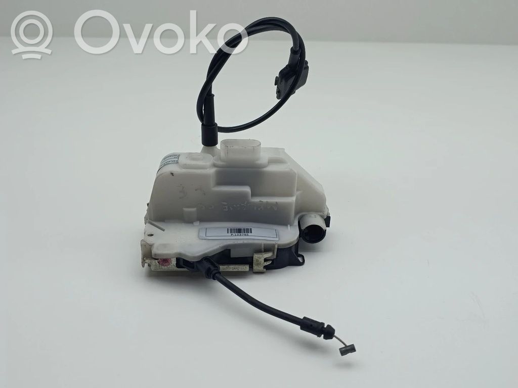 Front door lock   027776