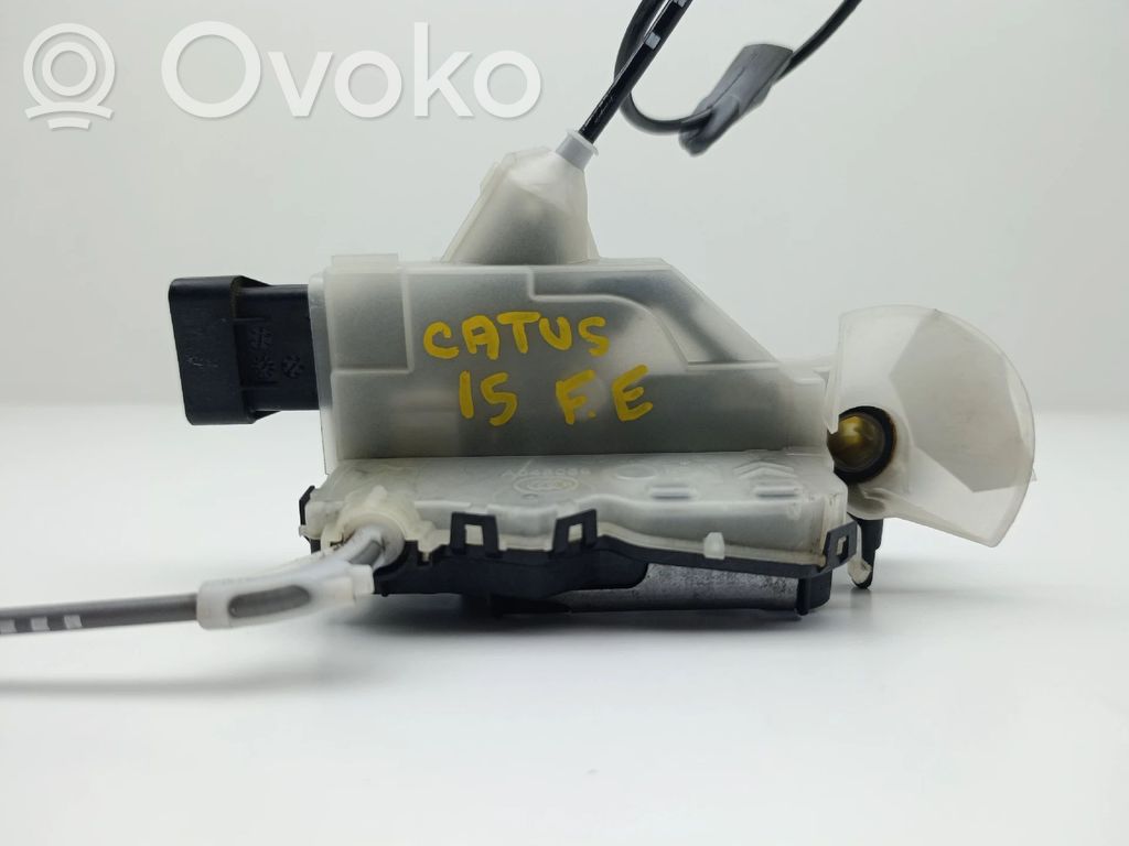 Citroen C4 Cactus Priekšpusē slēdzene 