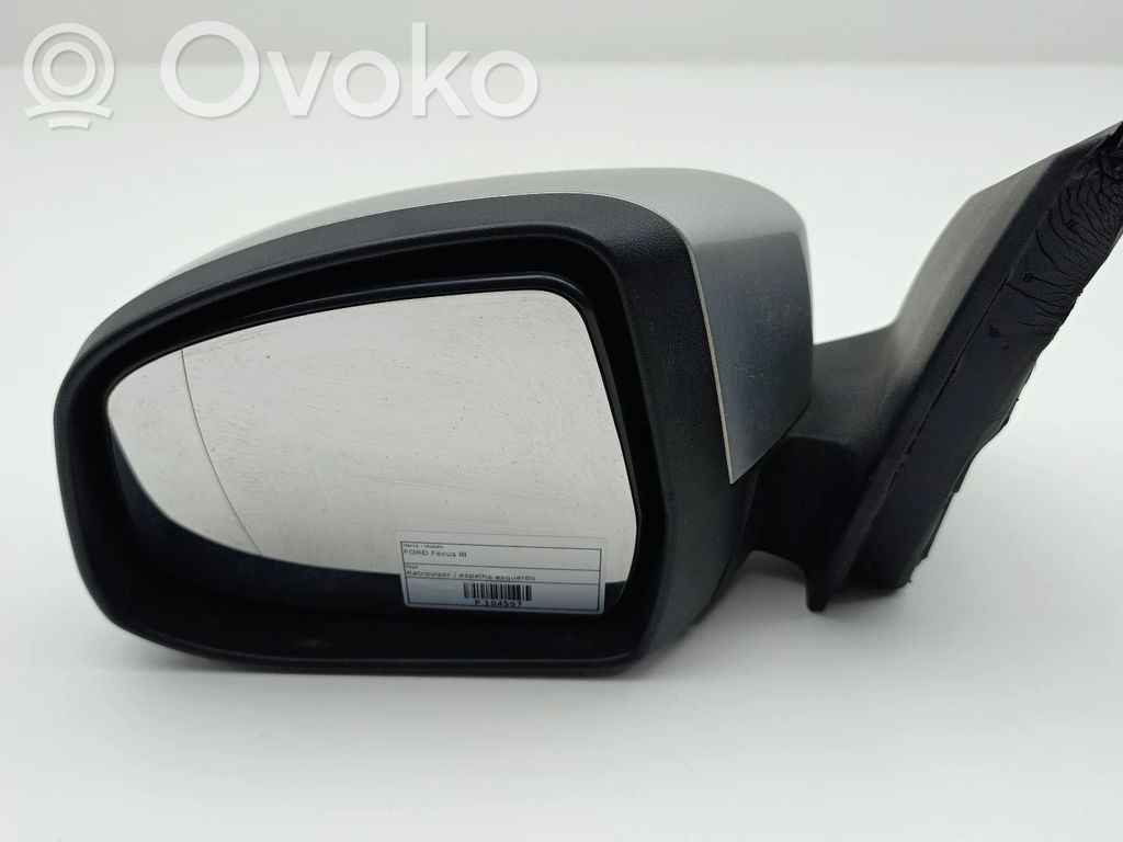 Front door electric wing mirror   212876179