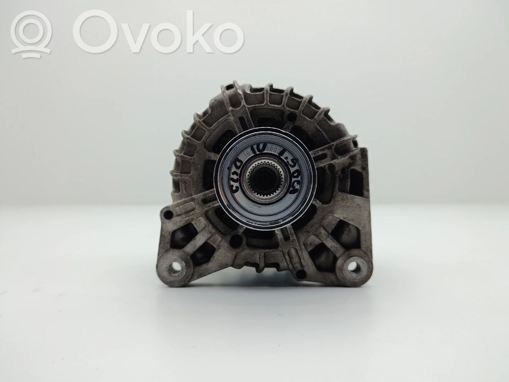 Renault Clio IV Ģenerators 