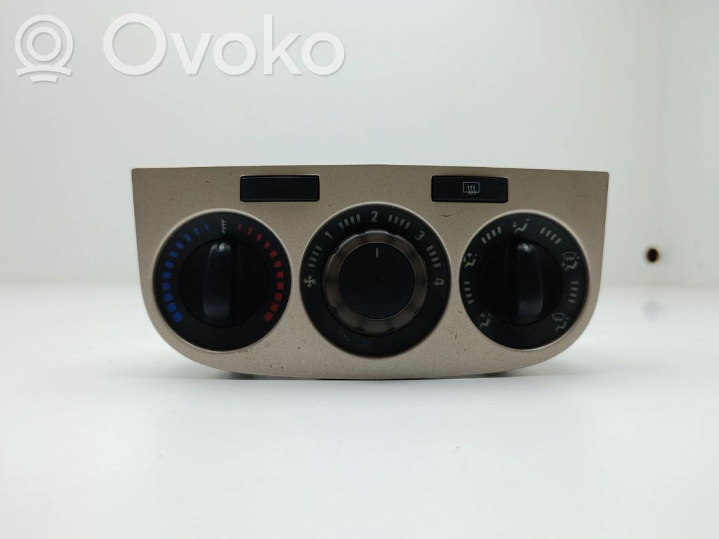 Climate control unit   16774010,167740100,466119570