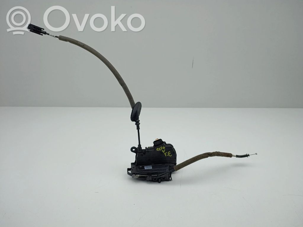 Takaoven lukko   825039554R