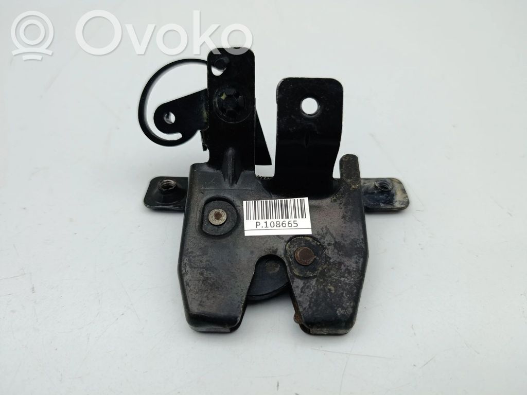 BMW 3 E36 Tailgate exterior lock 