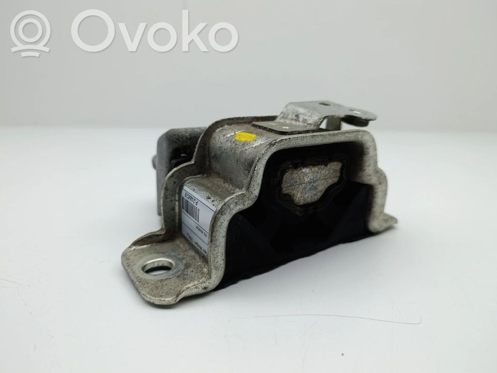 Fiat Tipo Engine mount bracket 