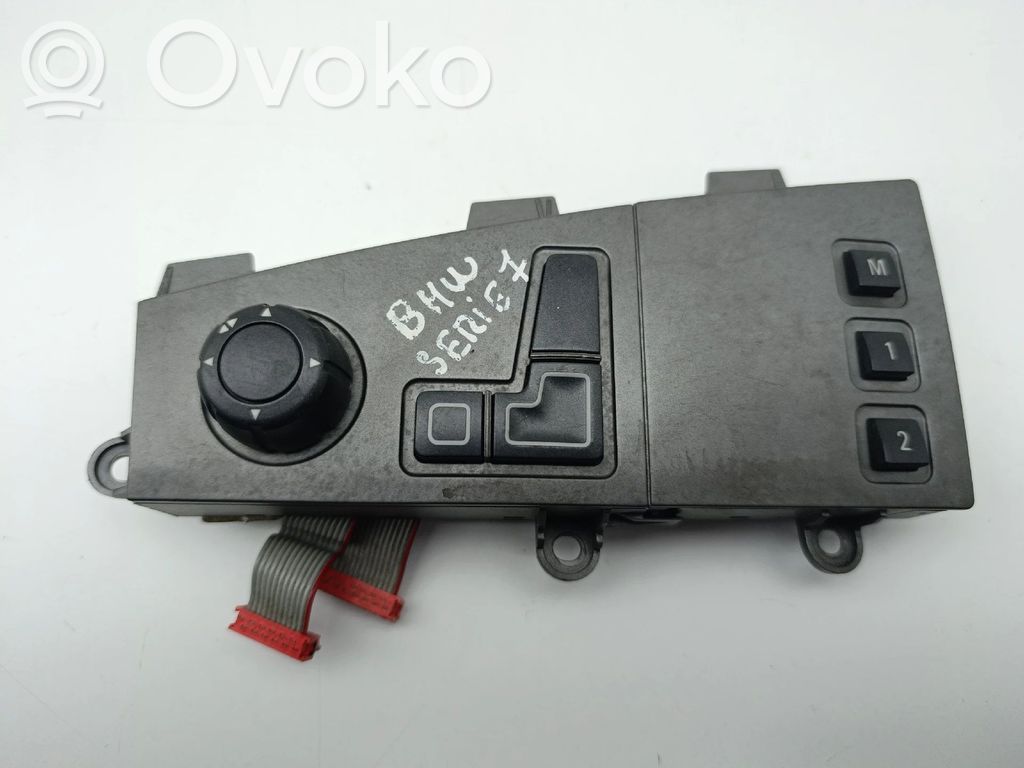 Seat control switch   6918378
