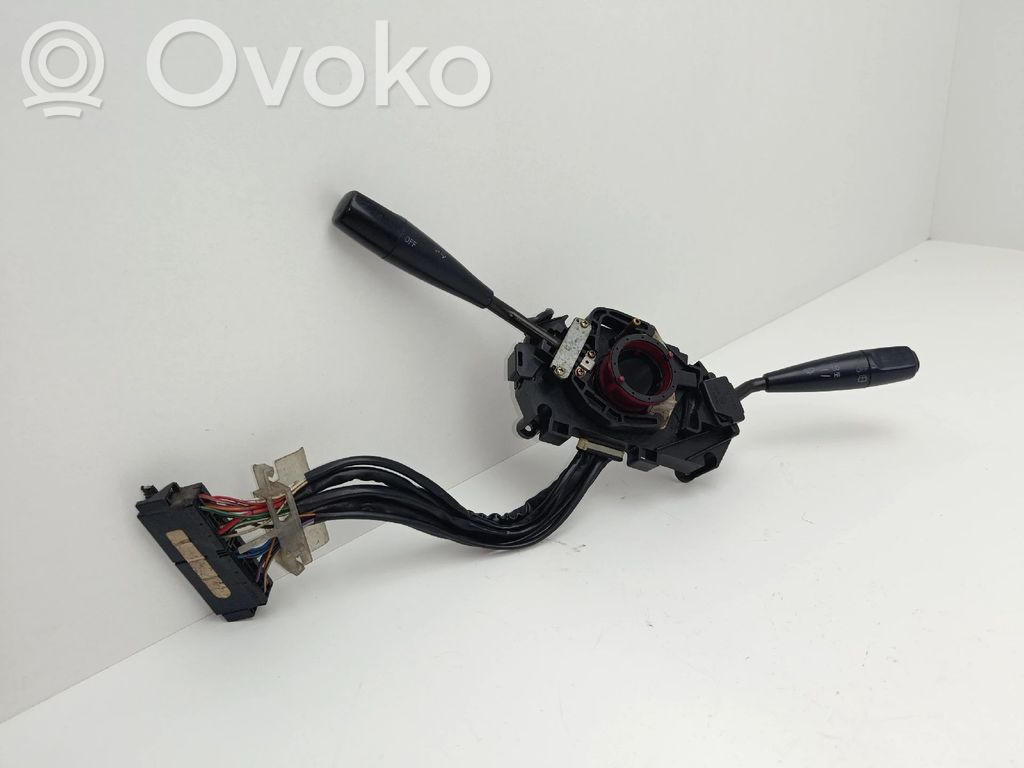 Toyota Corolla E100 Autres commutateurs / boutons / leviers 