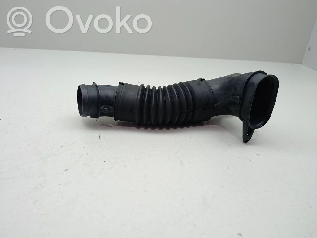 Ford Fiesta Air intake hose/pipe 