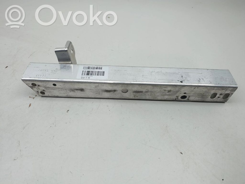 Priekinis sustiprinimas bamperio   D6222077000