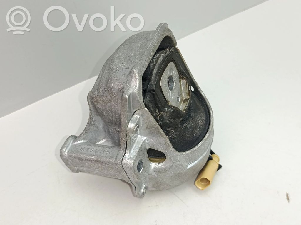 Dzinēja spilvens   8R0199381AA