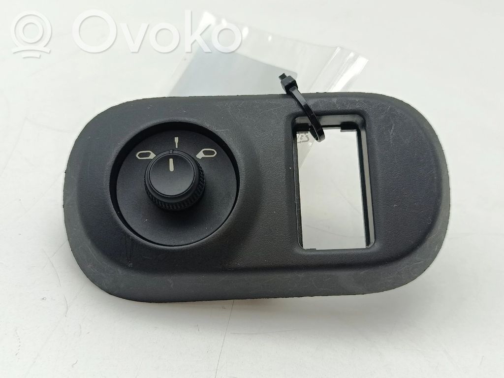 Interrupteur / bouton multifonctionnel   96673722ZD,9800177977