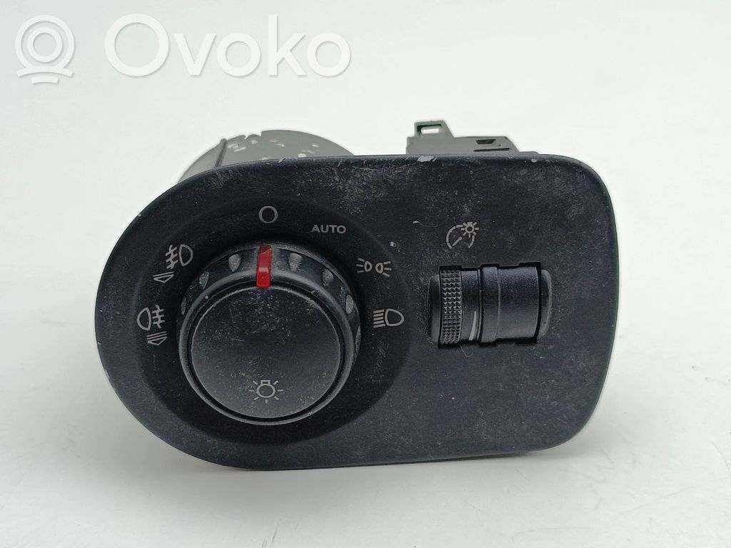Seat Leon (1P) Light switch 