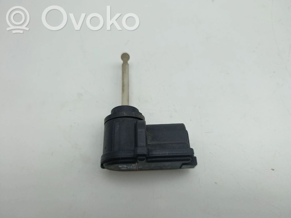 Headlight level adjustment motor   6X0941295A