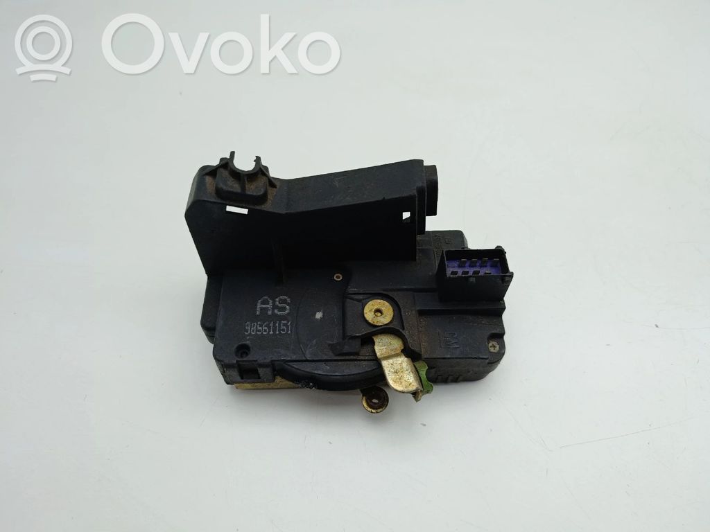 Etuoven lukko   90561151