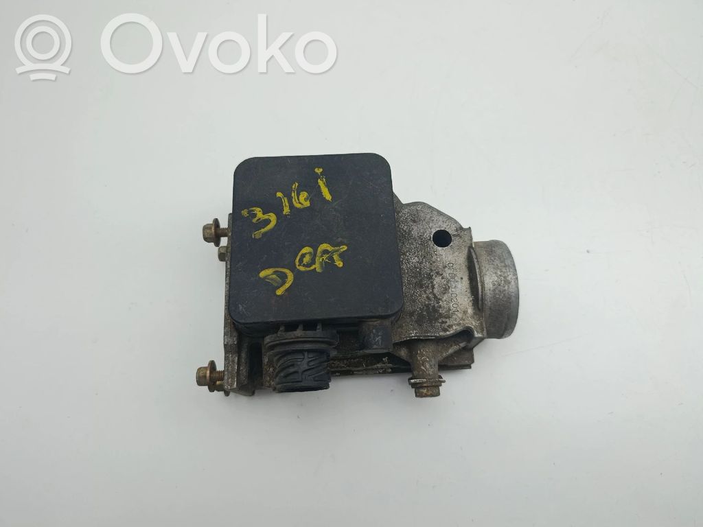 BMW 3 E36 Oro srauto matuoklis 