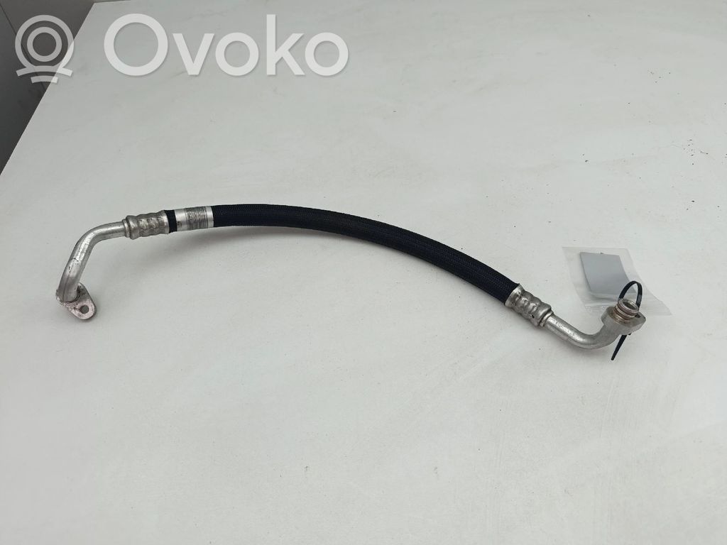 Ilmastointilaitteen putki (A/C)   453258113