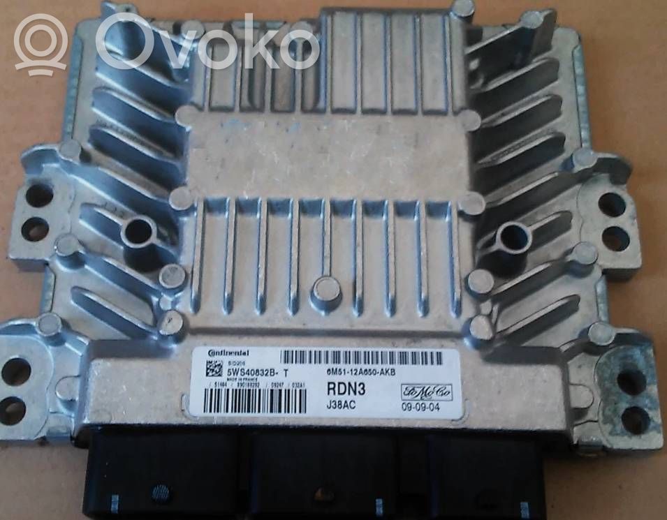 Ford Focus Engine control unit/module 