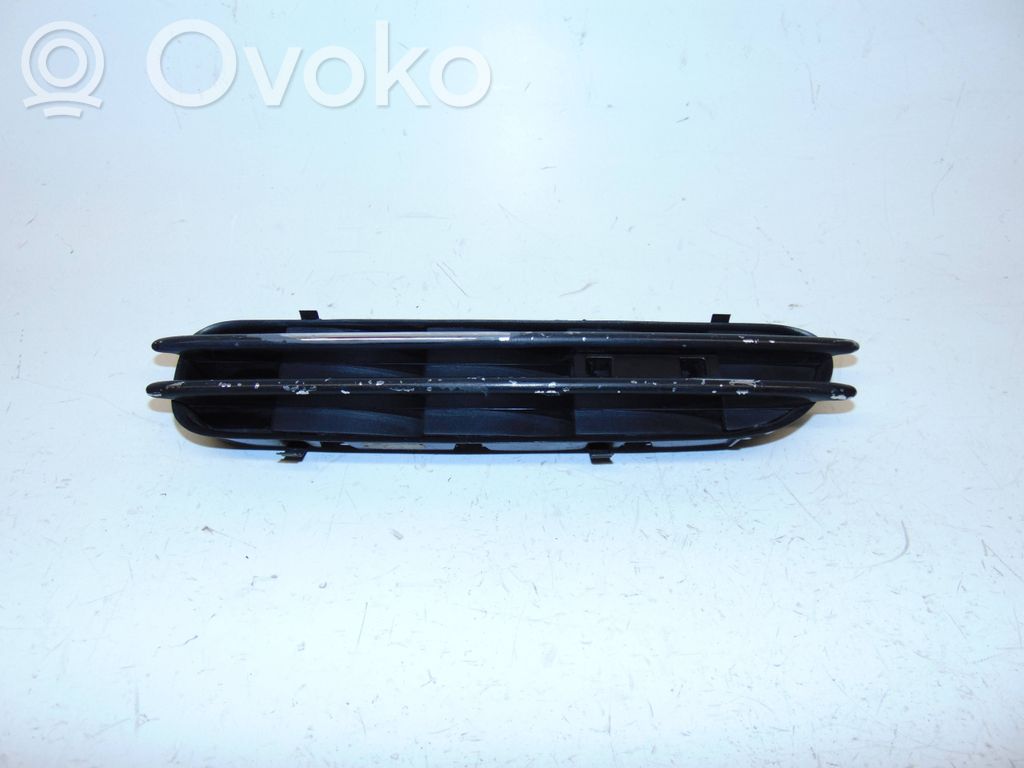 BMW 5 E60 E61 Rivestimento parafango (modanatura) 