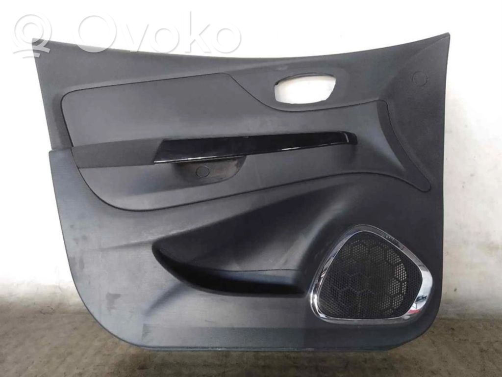 Renault Captur Panou tapițerie ușă față 