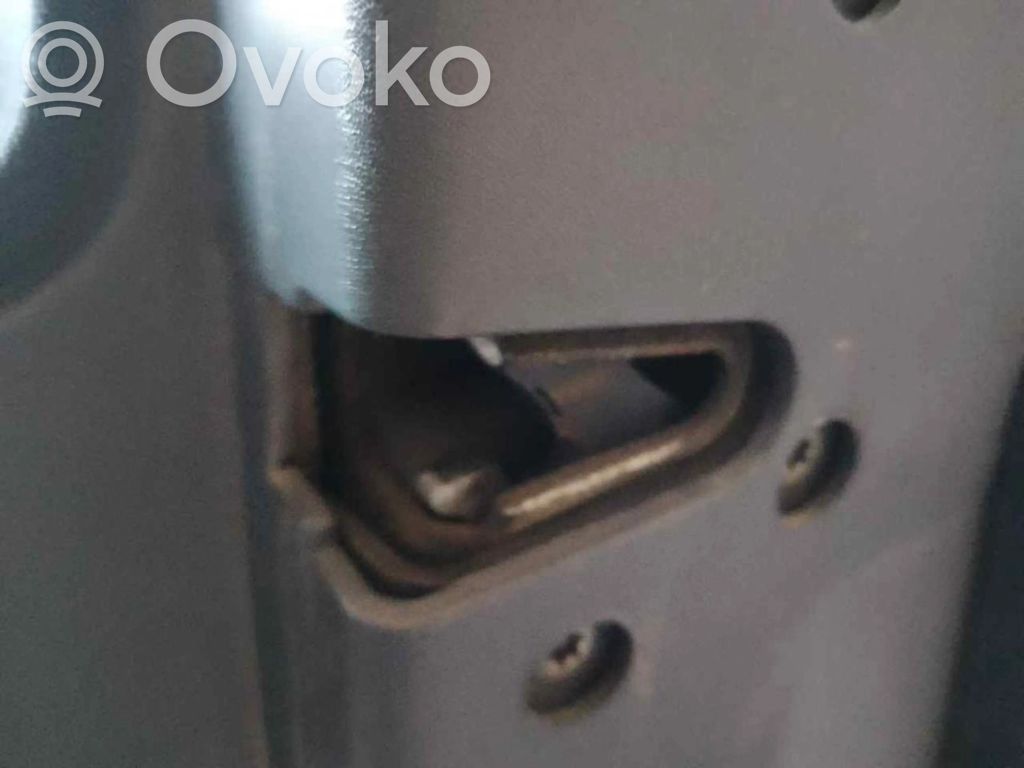 Etuoven lukko