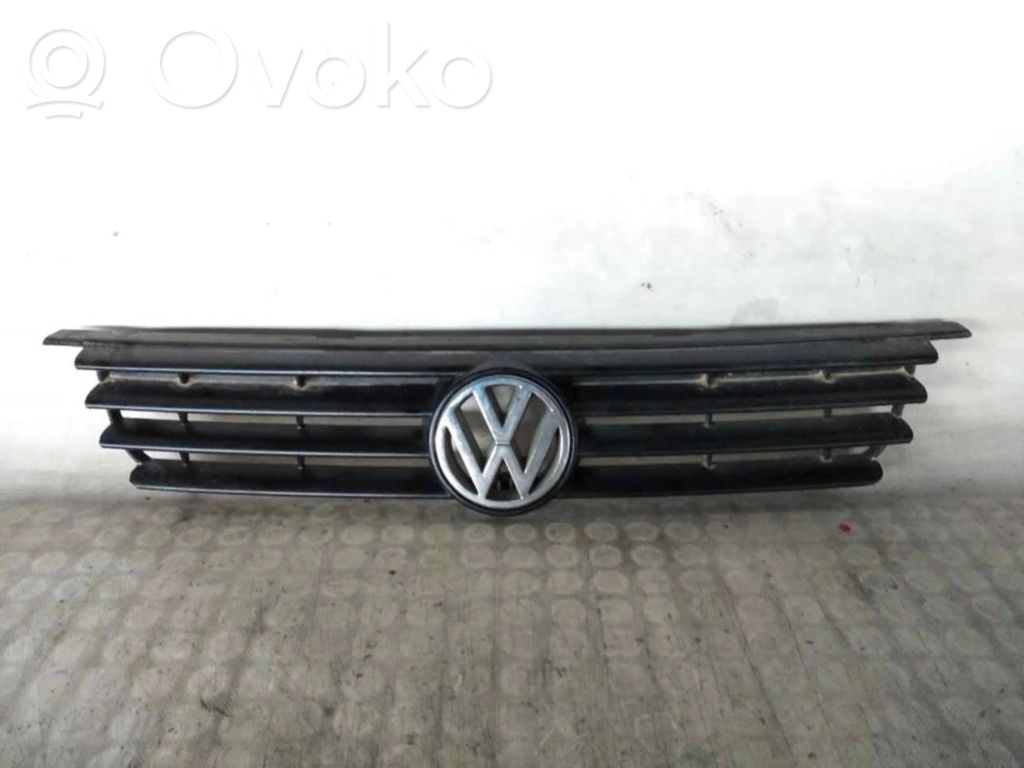 Volkswagen Polo Grille de calandre avant 