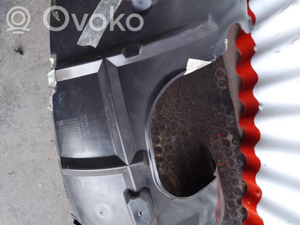 Seat Leon (5F) Aizmugurējā spārna uzlika / moldings 