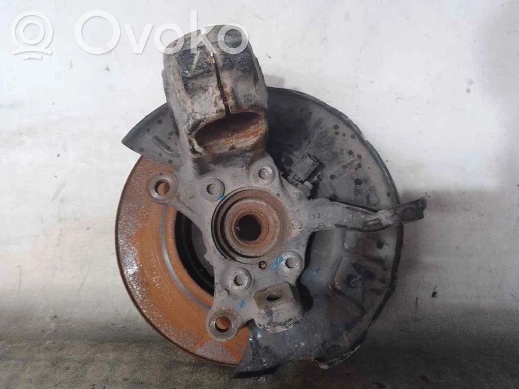 Volkswagen Golf VI Achsschenkel vorne 