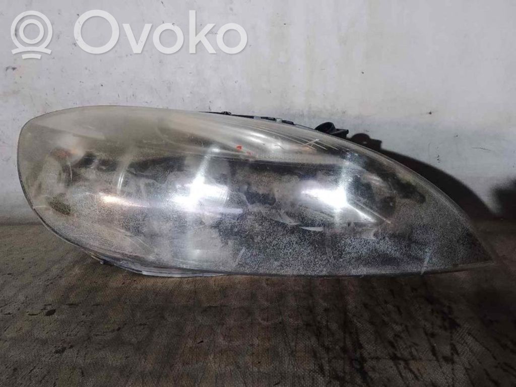 Volvo V40 Phare frontale 