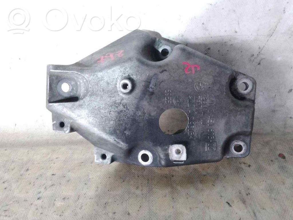 Engine mount bracket   2211345167302