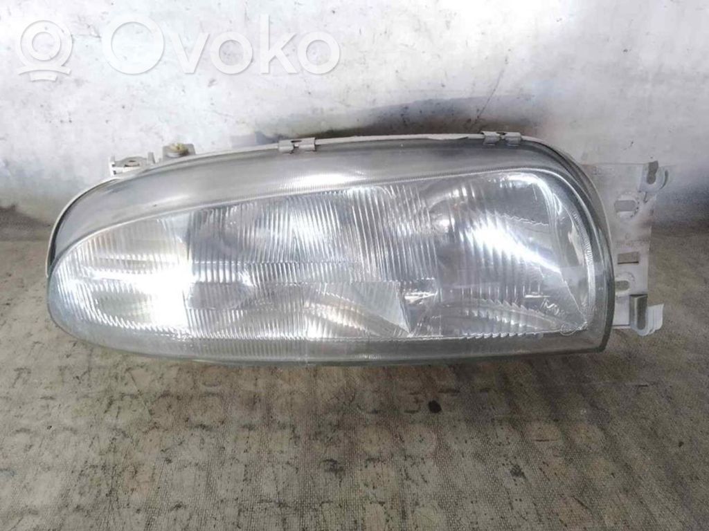 Ford Fiesta Headlight/headlamp 