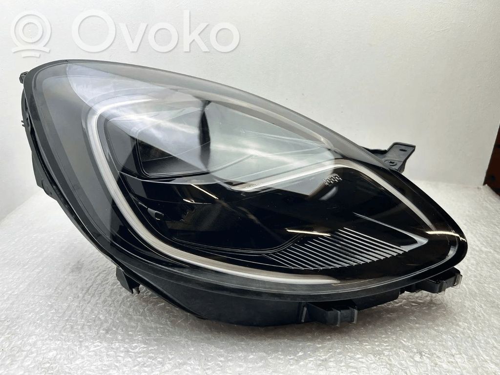 Ford Puma Priekinis žibintas 