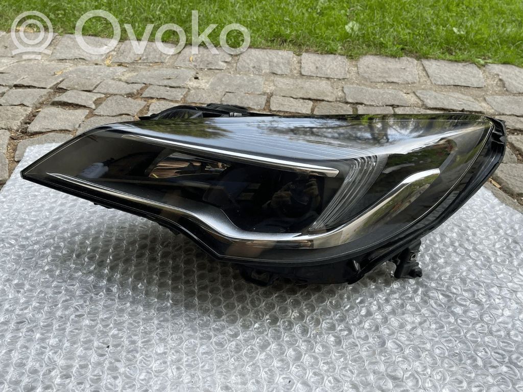 Opel Astra K Headlight/headlamp 
