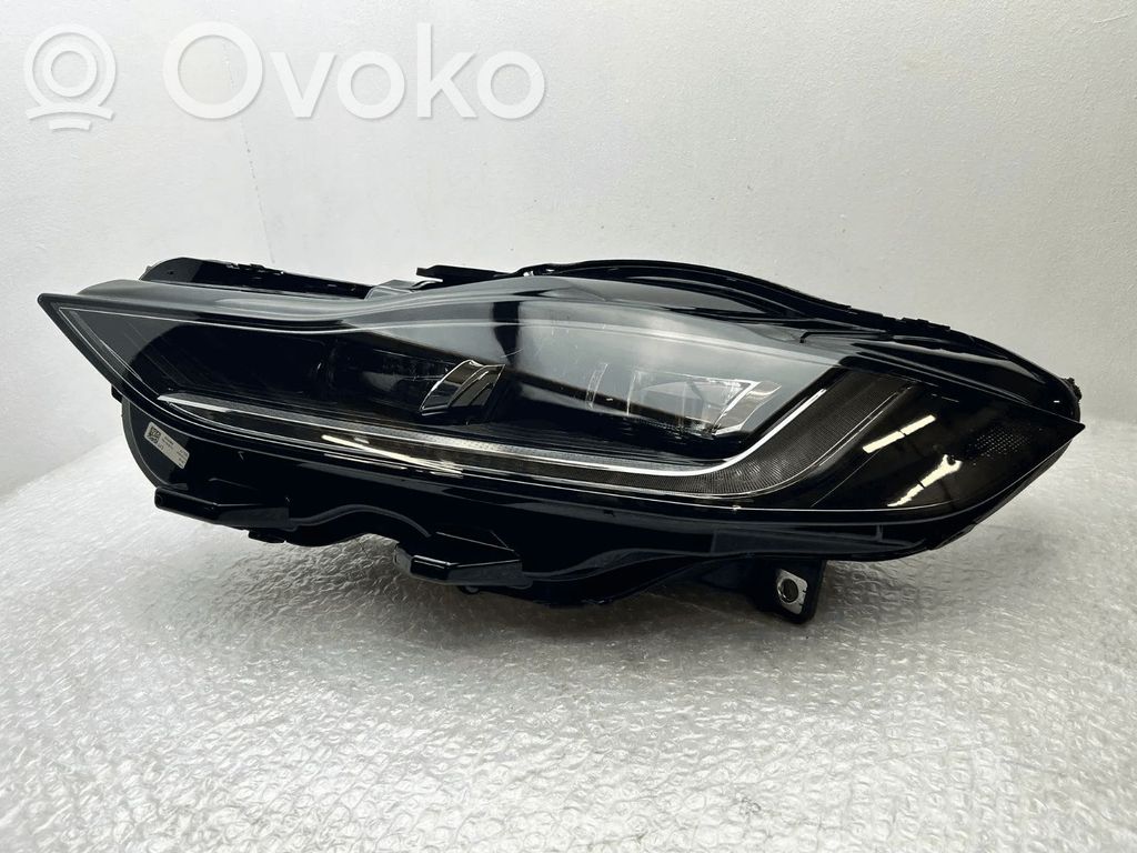 Jaguar XE Phare frontale 