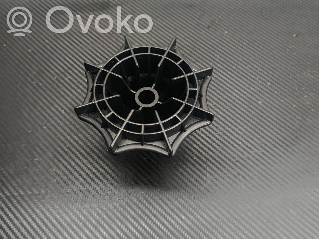 Opel Insignia A Vararenkaan pultti 