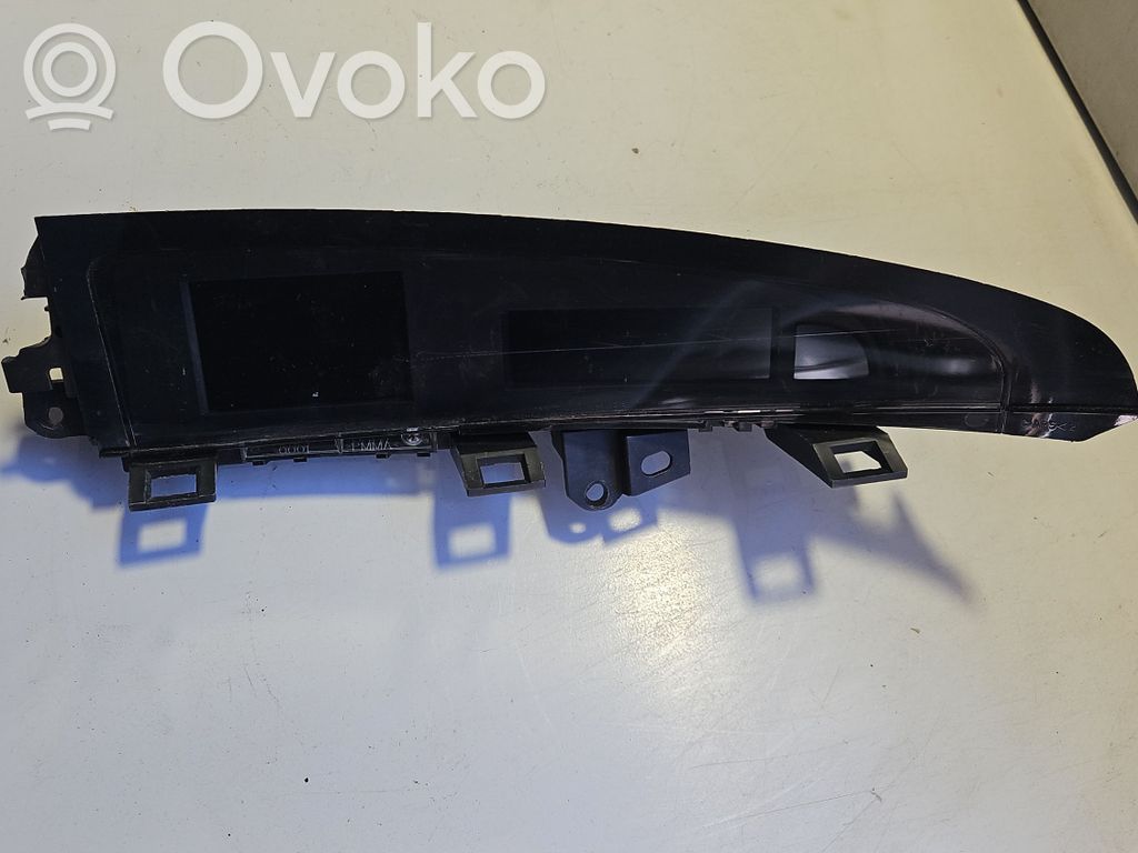 Mazda 3 II Speedometer (instrument cluster) 