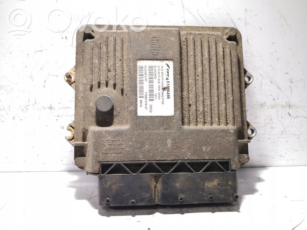 Fiat Grande Punto Engine control unit/module 