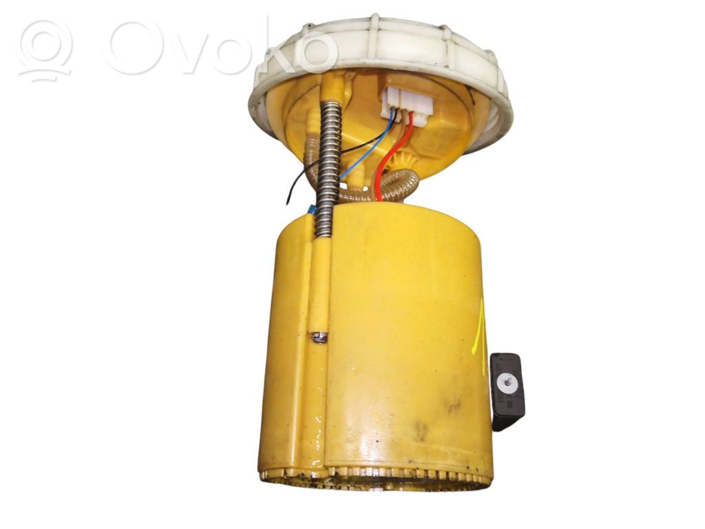 Bomba interna de combustible   A2C53025095